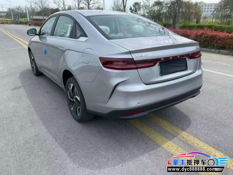 24年吉利几何轿车抵押车出售