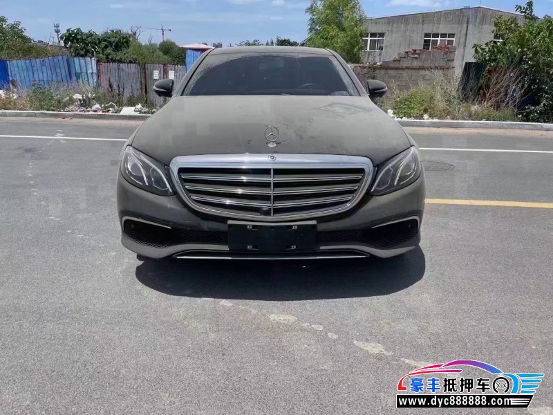 19年奔驰E轿车抵押车出售