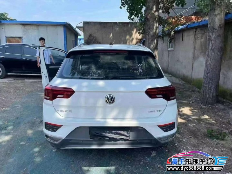 20年大众探歌轿车抵押车出售