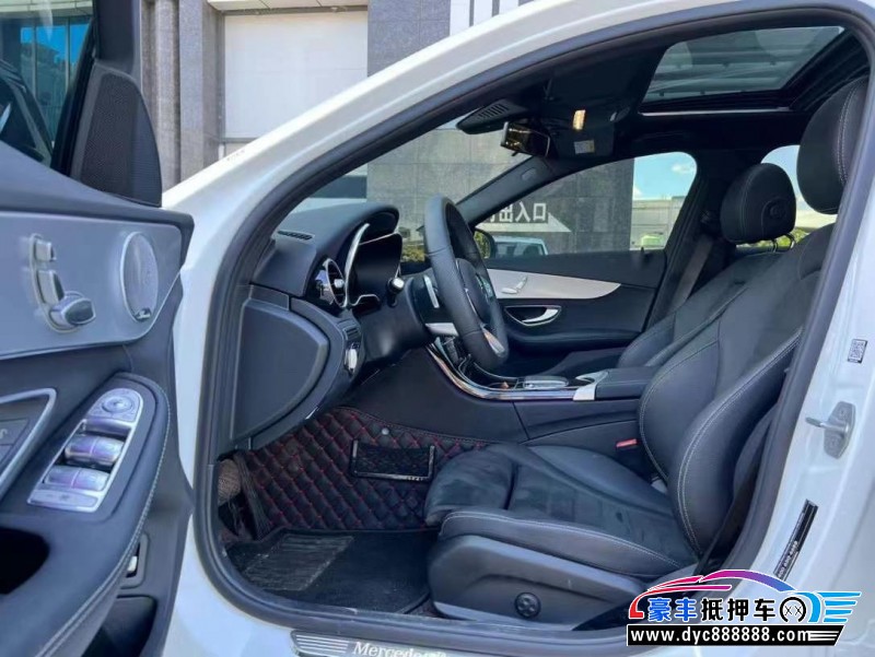 21年奔驰C轿车抵押车出售