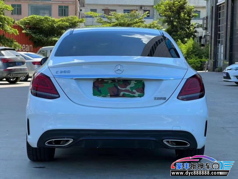 21年奔驰C轿车抵押车出售