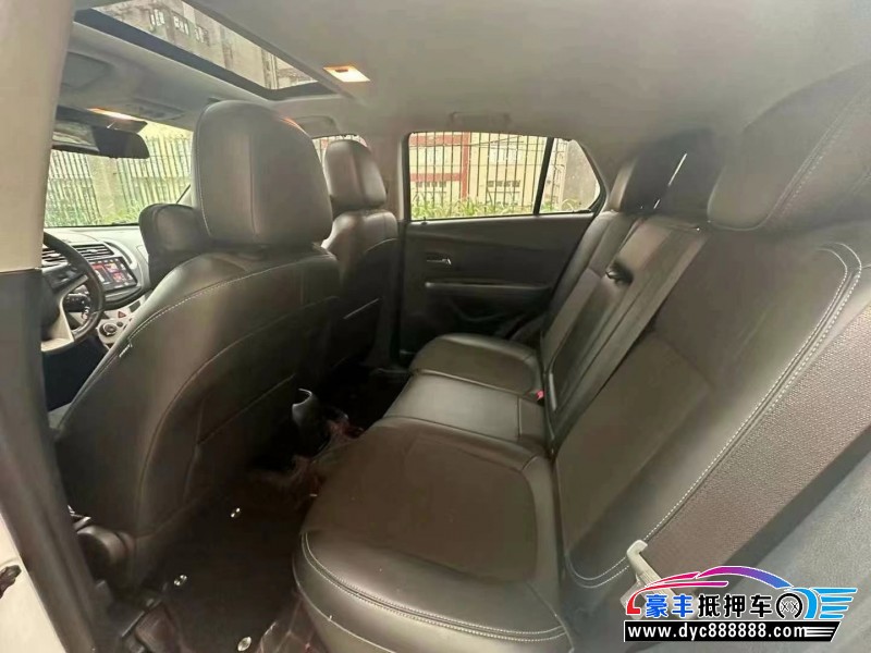 16年雪佛兰创酷轿车抵押车出售