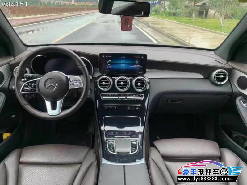 22年奔驰GLC轿车抵押车出售