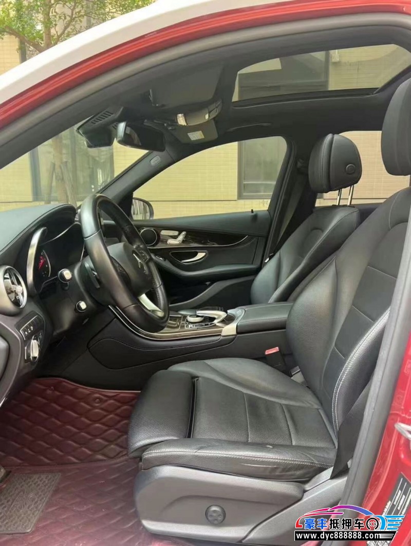 17年奔驰GLC轿车抵押车出售