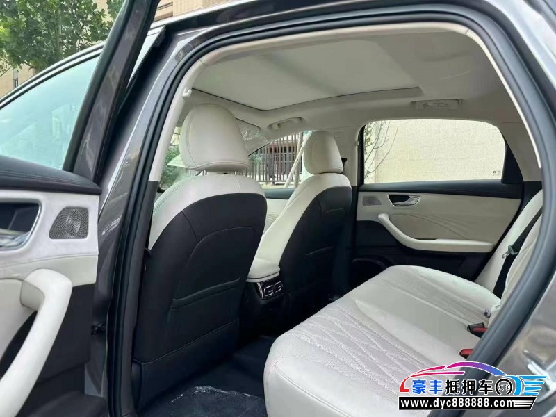 24年荣威D7轿车抵押车出售