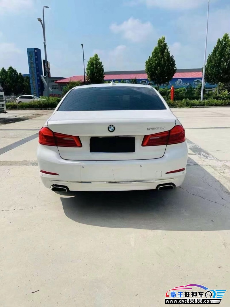 18年宝马5系轿车抵押车出售