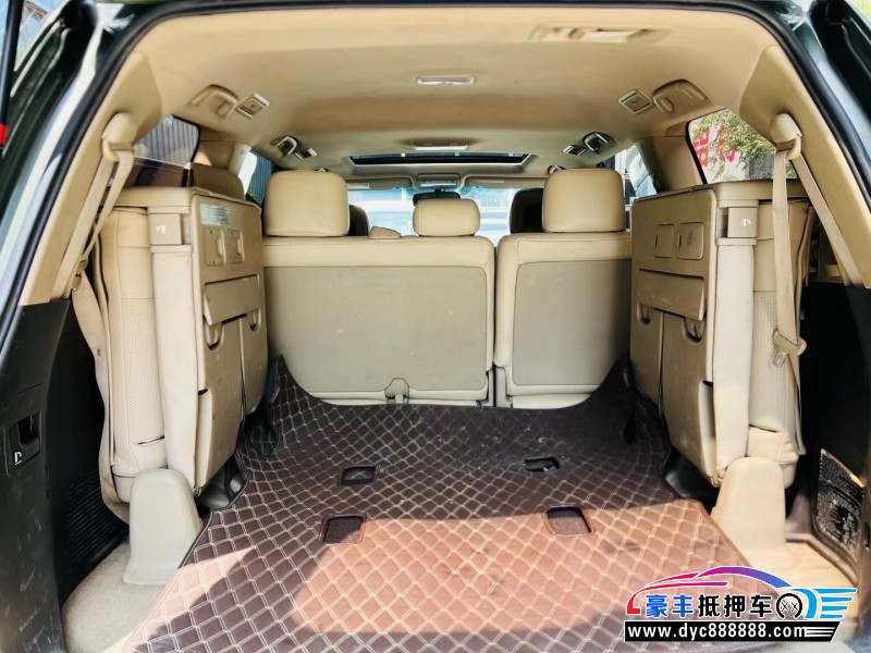 12年丰田兰德酷路泽（陆巡）轿车抵押车出售