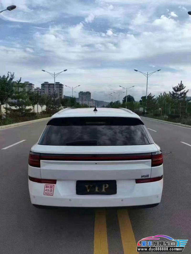 23年宝骏vallia轿车抵押车出售