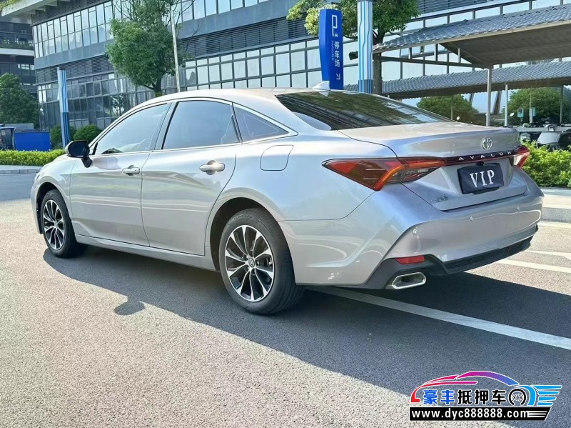 24年丰田亚洲龙轿车抵押车出售