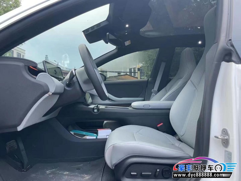 24年蔚来ET5轿车抵押车出售