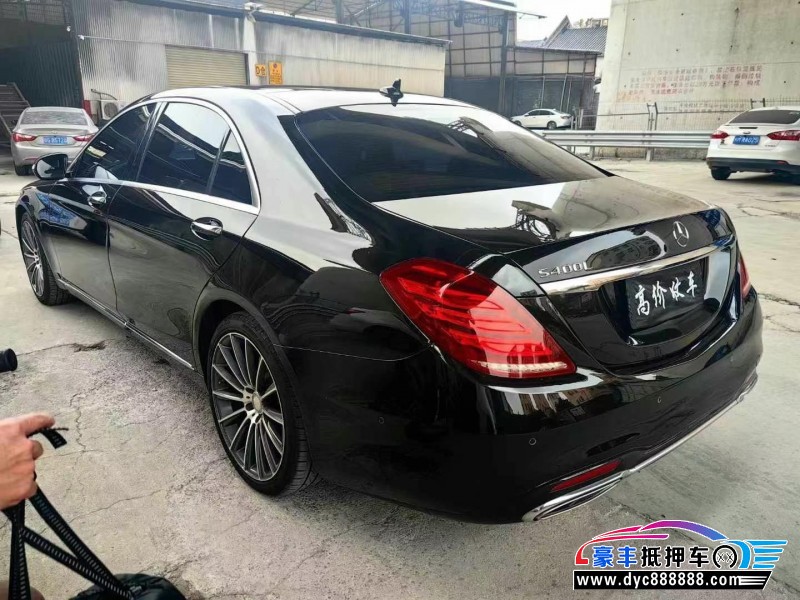 15年奔驰S轿车抵押车出售