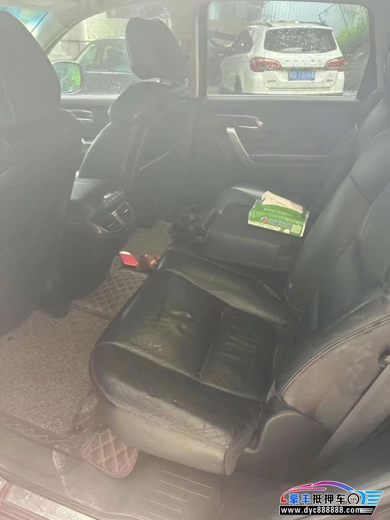 10年讴歌MDX轿车抵押车出售