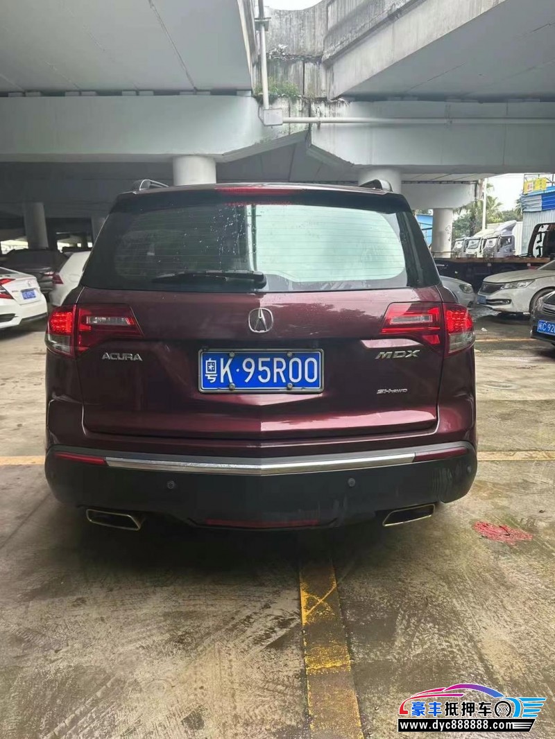 10年讴歌MDX轿车抵押车出售