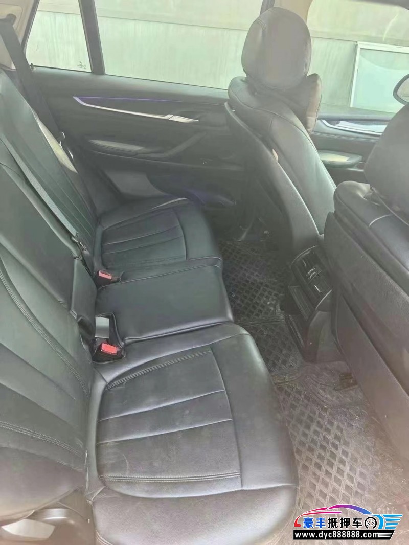 14年宝马X5轿车抵押车出售