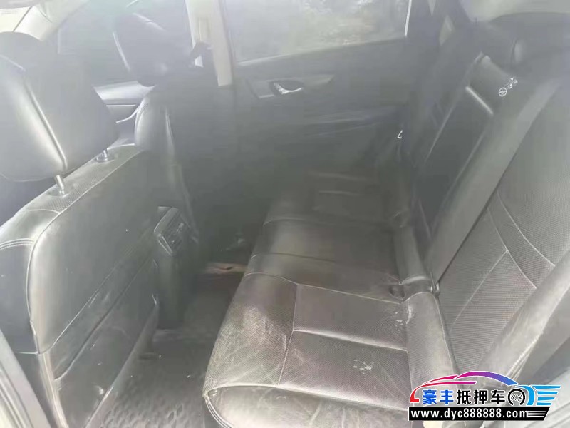 15年日产奇骏轿车抵押车出售
