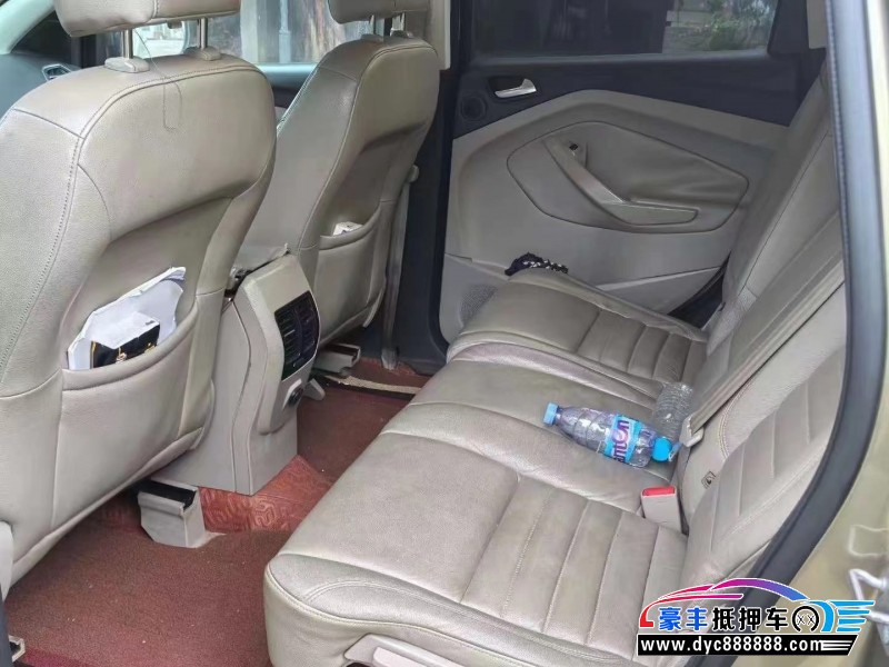 13年福特翼虎轿车抵押车出售