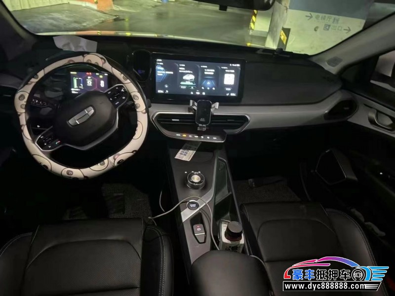 23年吉利几何轿车抵押车出售