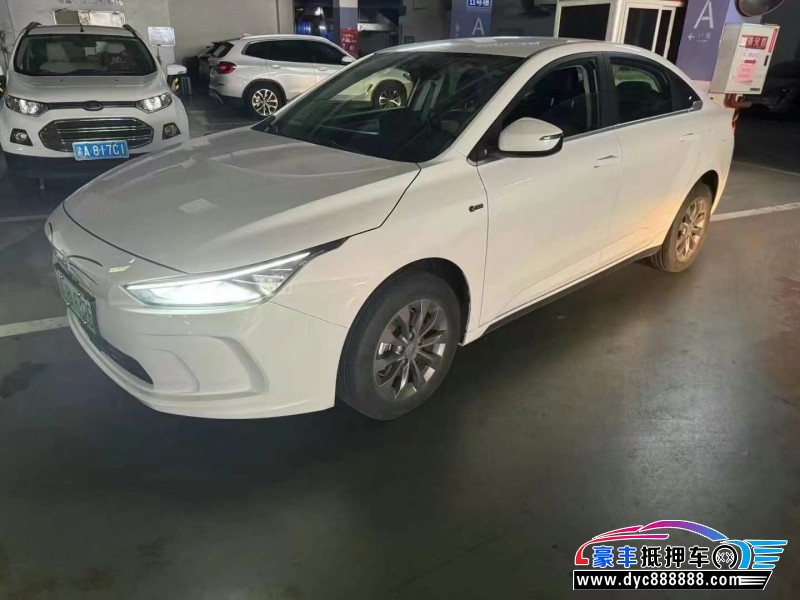 23年吉利几何轿车抵押车出售