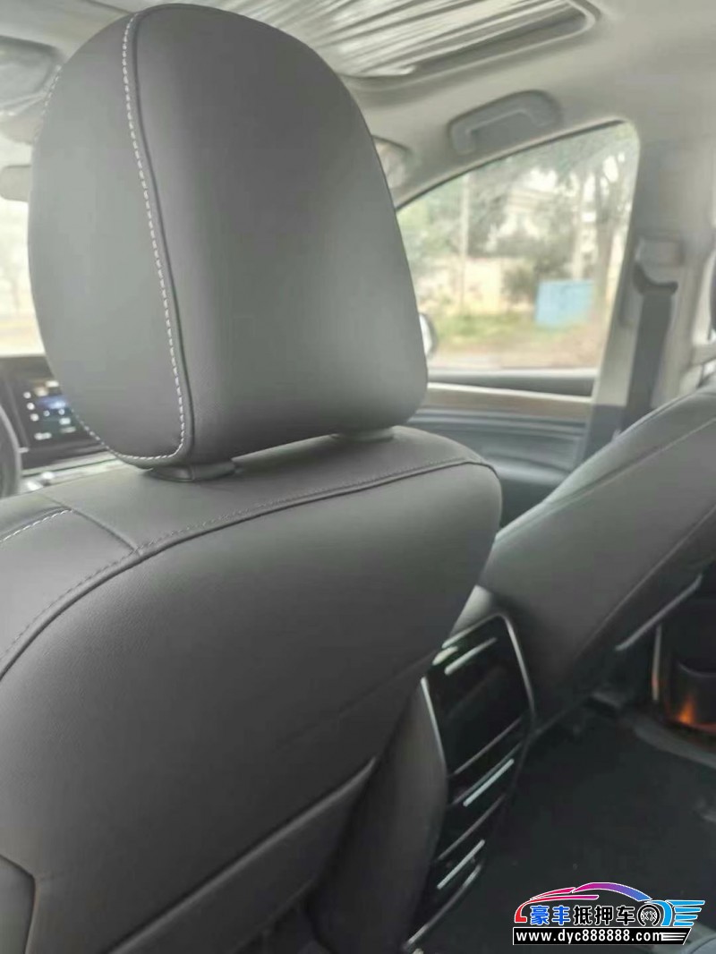 24年传祺M8轿车抵押车出售