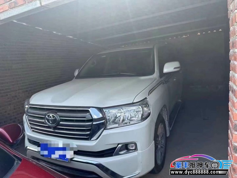18年丰田兰德酷路泽（陆巡）轿车抵押车出售