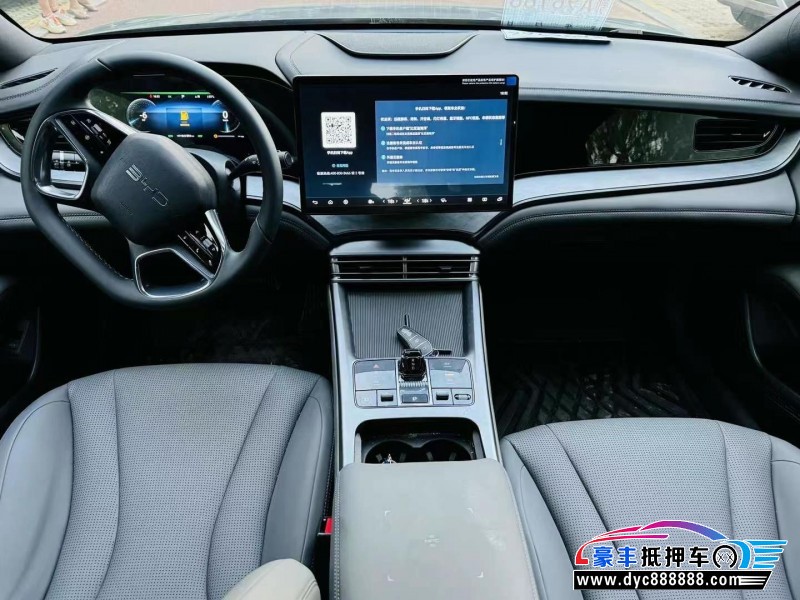 24年比亚迪海豹轿车抵押车出售