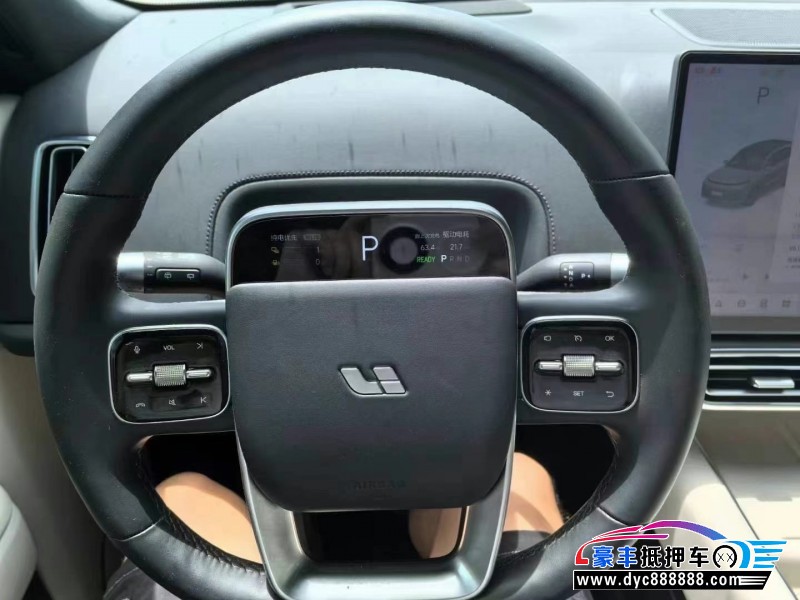 23年理想L8轿车抵押车出售