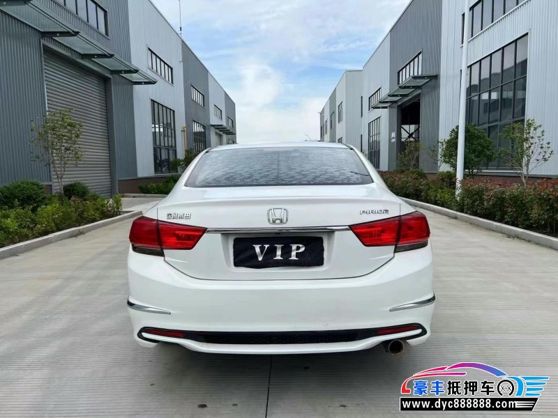 16年本田思铂睿轿车抵押车出售