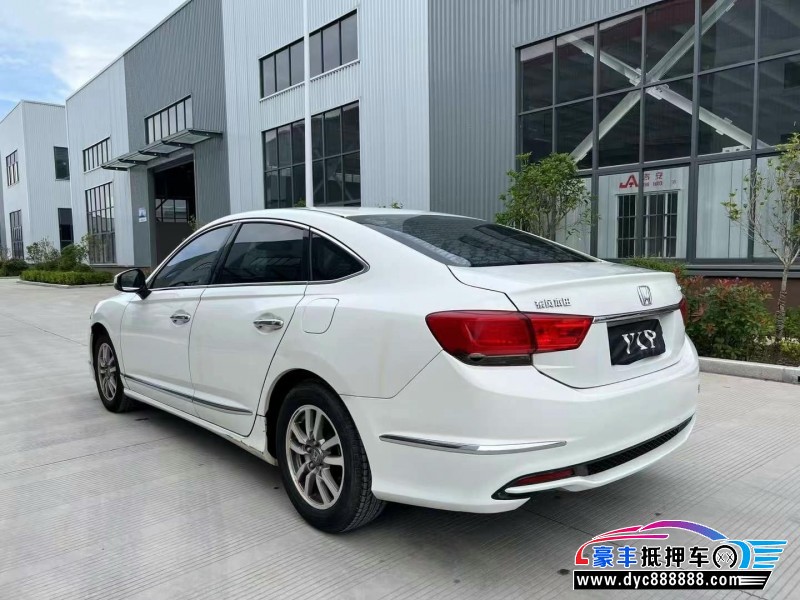 16年本田思铂睿轿车抵押车出售