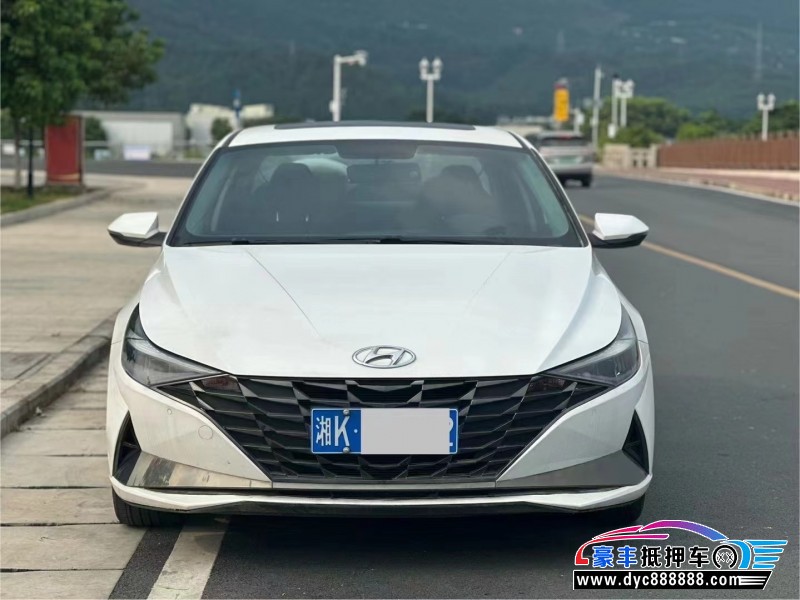 21年现代伊兰特轿车抵押车出售