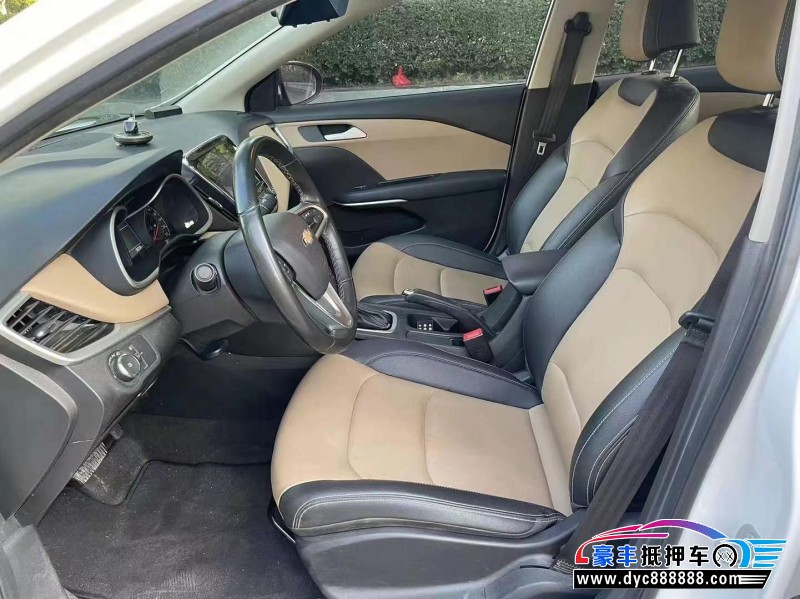 22年雪佛兰科鲁泽轿车抵押车出售