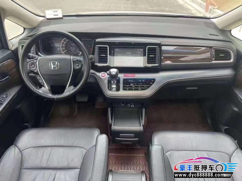 19年本田艾力绅轿车抵押车出售