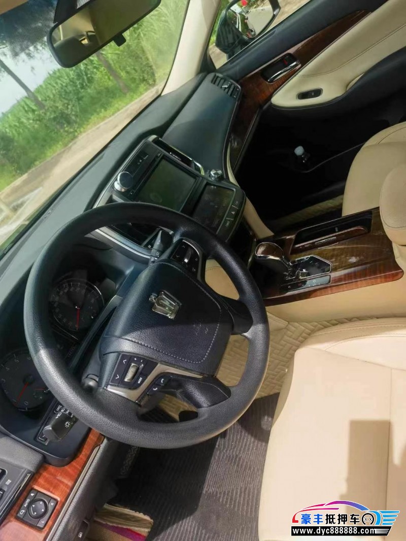 16年丰田皇冠(进口)轿车抵押车出售