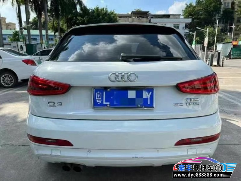 15年奥迪Q3轿车抵押车出售