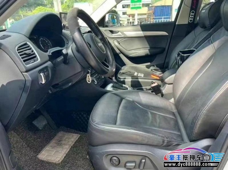 15年奥迪Q3轿车抵押车出售