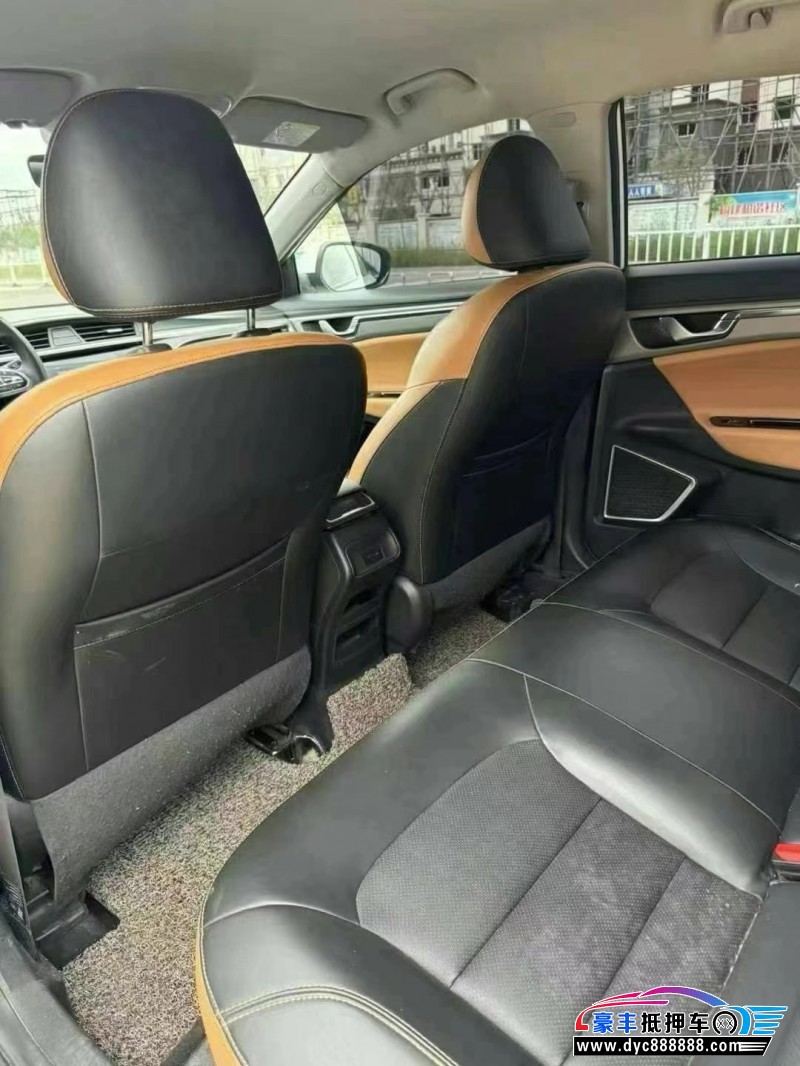 20年吉利帝豪GL轿车抵押车出售