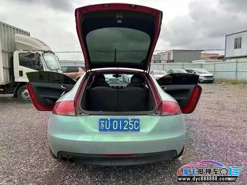 11年奥迪TT轿车抵押车出售