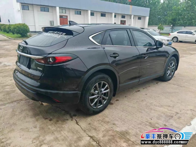 22年马自达CX-4轿车抵押车出售