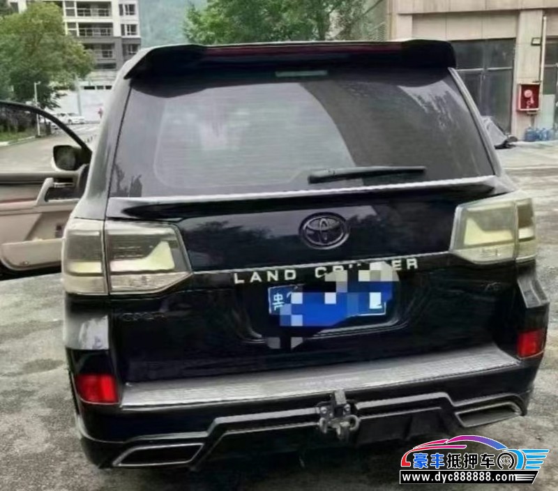 19年丰田兰德酷路泽（陆巡）轿车抵押车出售