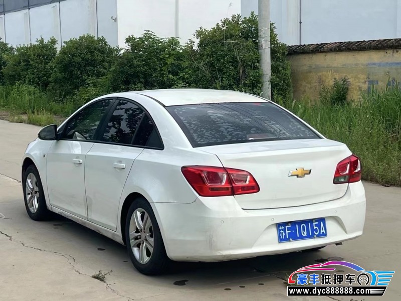 15年雪佛兰科鲁兹轿车抵押车出售