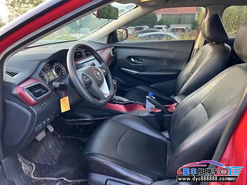 19年日产蓝鸟轿车抵押车出售