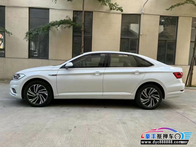 21年大众速腾轿车抵押车出售