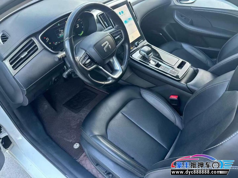 22年非凡ER6轿车抵押车出售