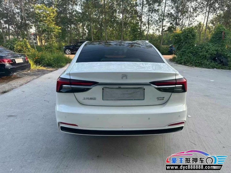 22年非凡ER6轿车抵押车出售