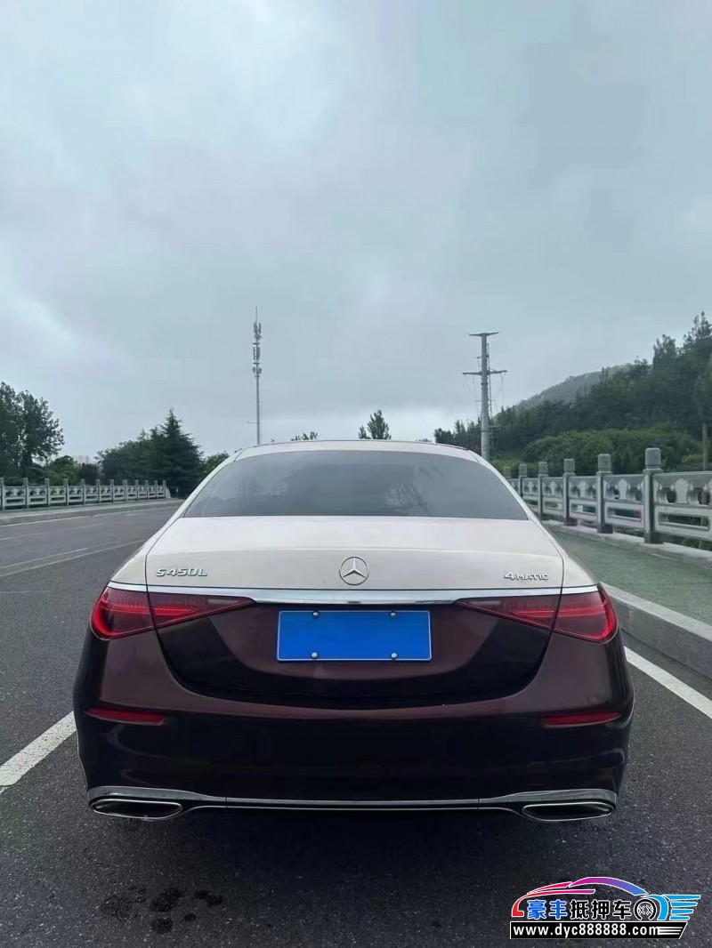 22年奔驰S轿车抵押车出售