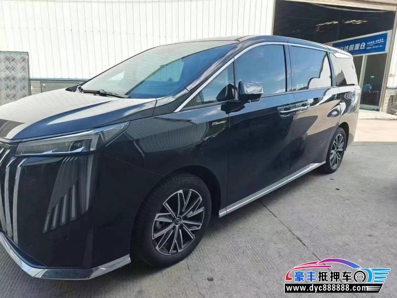 23年传祺M8轿车抵押车出售