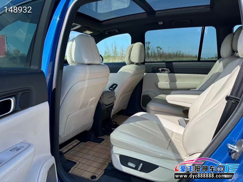 20年理想ONE轿车抵押车出售