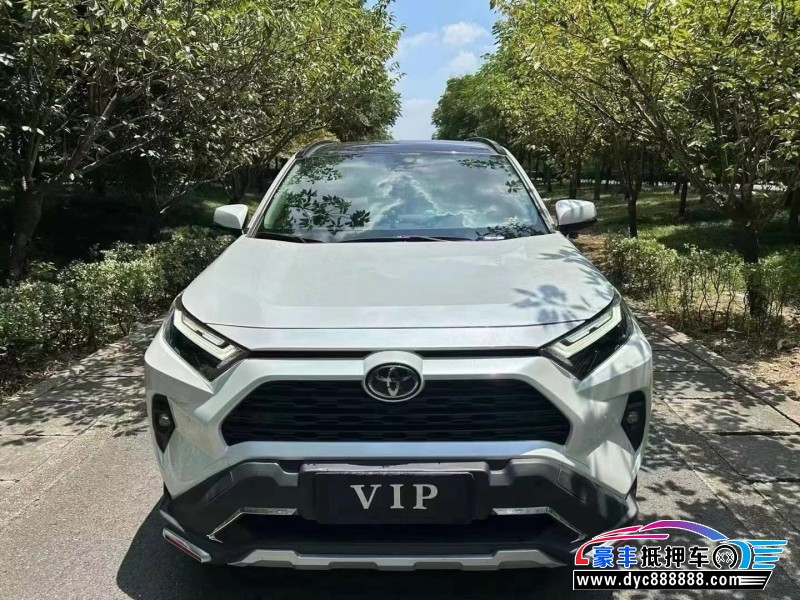23年丰田RAV4轿车抵押车出售