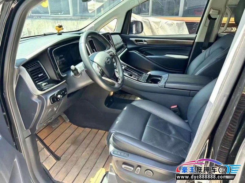 21年传祺M8轿车抵押车出售