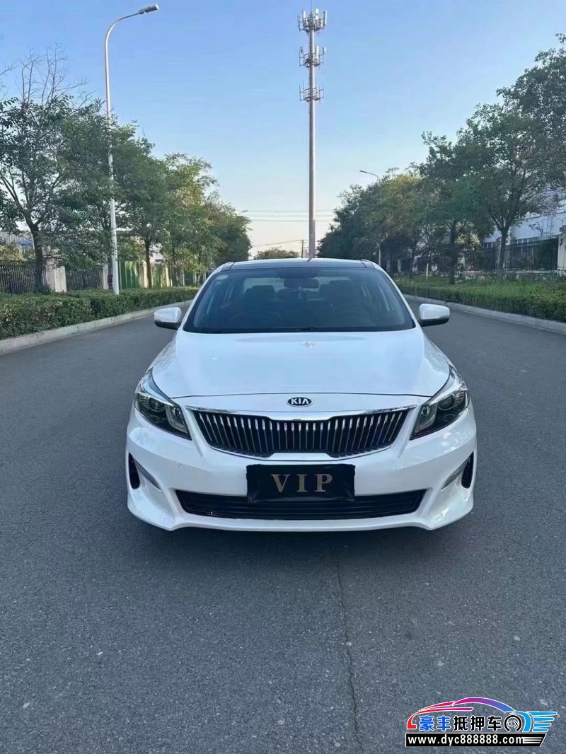 19年起亚K4轿车抵押车出售