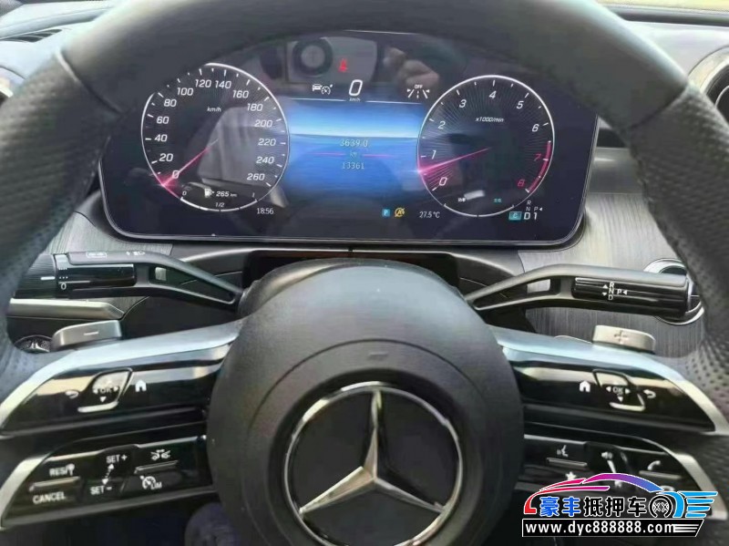 23年奔驰C轿车抵押车出售